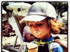 Adriane Galisteu posta foto de Vittorio lambuzado de sorvete