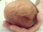 Tori Spelling posta foto do filho recém-nascido: 'Completou a família'