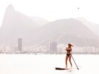 Nívea Stelmann faz sua estreia no stand up paddle