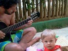 Carolinie Figueiredo curte férias na Bahia com a filha e o marido