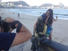 Carol Castro e Agatha Moreira fazem fotos para exposição sobre o Rio