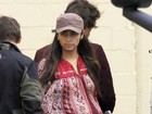 Na reta final da gravidez, Camila Alves visita McConaughey em set