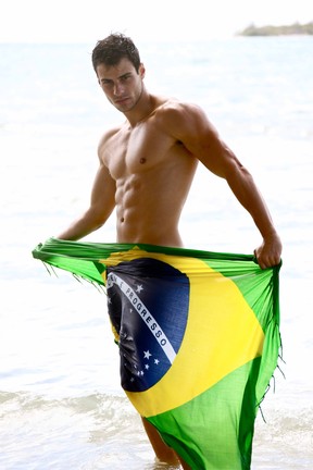 Lucas Malvacini, Mister Brasil, posa em Miami, nos Estados Unidos (Foto: Cesar Di Lupe/ Divulgação)