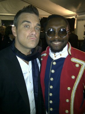 Will.i.am também tietou Robbie Williams (Foto: Reprodução/Twitter)
