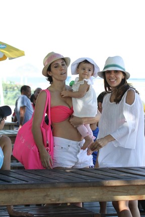 Fernanda Pontes e filha Malu (Foto: AgNews/Dilson Silva)