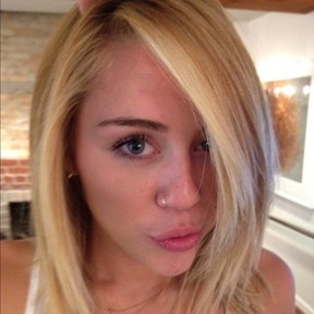 Miley Cyrus loira (Foto: Twitter/ Reprodução)