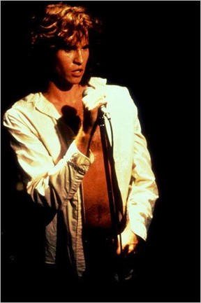 Val Kilmer como Jim Morrison em cena de 'The Doors' (Foto: Divulgação)