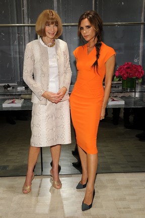 Anna Wintour e Victoria Beckham em evento de moda em Nova York, nos Estados Unidos (Foto: Jamie McCarthy/ Getty Images/ Agência)