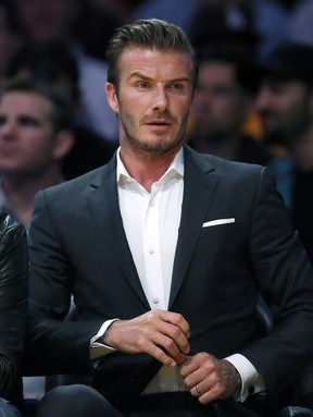 David Beckham assiste a partida de basquete em Los Angeles, nos Estados Unidos (Foto: Lucy Nicholson/ Reuters/ Agência)