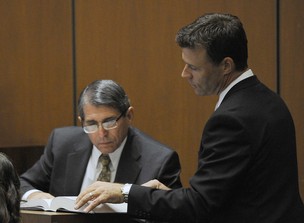 Dr. Paul White testemunha no 21º da de julgamento (Foto: Agência/Reuters)