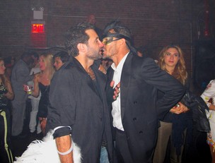 Rico Mansur em festa de Halloween em Nova York (Foto: Grosby Group)