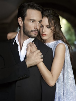 Rodrigo Santoro e Alessandra Ambrósio na Vogue (Foto: Eric Guillemain / Divulgação)