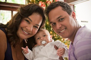 Solange Couto com o marido e o filho - natal (Foto: Jessica Monstans / EGO)