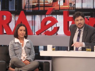 Lucélia Santos é a convidada de Danilo Gentili no Agora é Tarde (Foto: Band TV)