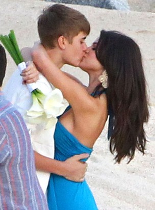 Selena Gomez e Justin Bieber (Foto: Agência Grosby Group)