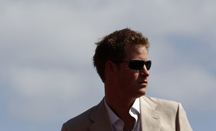 Príncipe Harry em visita a Nassau, nas Bahamas (Foto: Reuters / Agência)