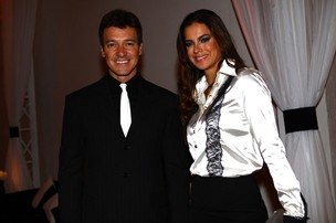 Rodrigo Faro e a mulher, Vera Viel (Foto: Iwi Onodera/EGO)