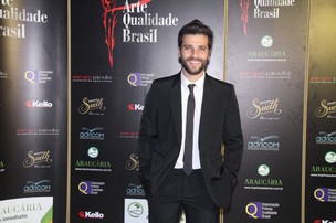 Bruno Gagliasso no prêmio Qualidade Brasil 2012 em casa de shows na Barra da Tijuca, Zona Oeste do Rio (Foto: Thyago Andrade/ Photo Rio News)