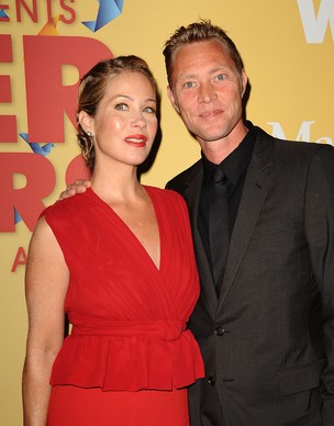 Christina Applegate e o marido Martyn Le Noble (Foto: Getty Images / Agência)