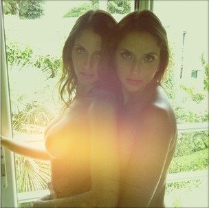 Gêmeas da 'Playboy' (Foto: Divulgação/Playboy)