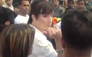 Serginho Orgastic na Parada Gay de Santo André (Foto: YouTube / Reprodução)