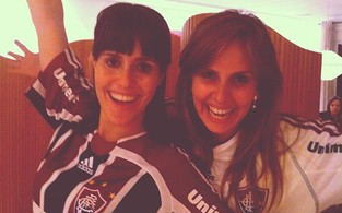 Fernanda Pontes com a irmã (Foto: Twitter)