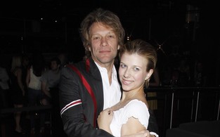 Jon Bon Jovi com a filha, Stephanie Rose Bongiovi (Foto: Getty Images)