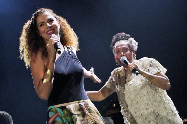 Vanessa da Mata canta com Omara Portuondo em São Paulo  (Foto: Manuela Scarpa/ Photo Rio News)
