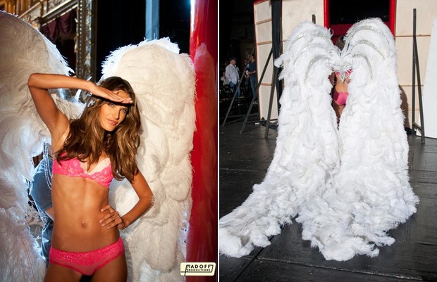 Alessandra Ambrósio em fotos de making of para Victoria's Secret (Foto: Facebook / Reprodução)
