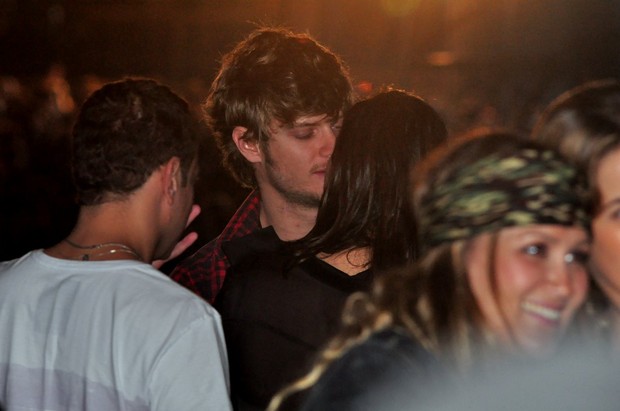 Isis Valverde beija muito (Foto: Roberto Teixeira/EGO)