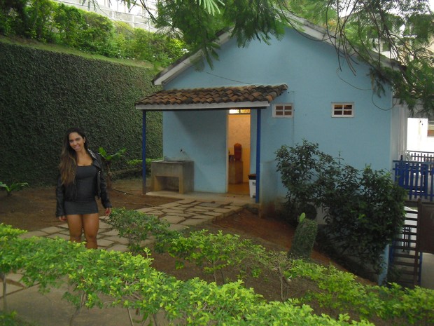 Mulher Melão visita a casa de Roberto Carlos (Foto: Divulgação/Divulgação)