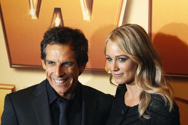 Ben Stiller e a mulher Christine Taylor na première de ‘Roubo nas alturas’ em Nova York, nos Estados Unidos (Foto: Reuters/ Agência)