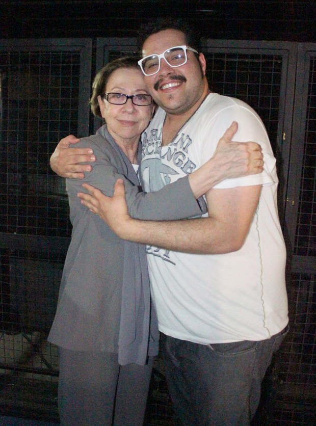Fernanda Montenegro e Tiago Abravanel em teatro no Rio (Foto: Fausto Candelária/ Ag. News)