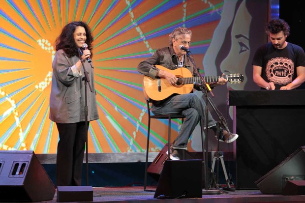 Caetano Veloso e Gal Gosta gravam 'Programa do Jô' (Foto: Orlando Oliveira / AgNews)