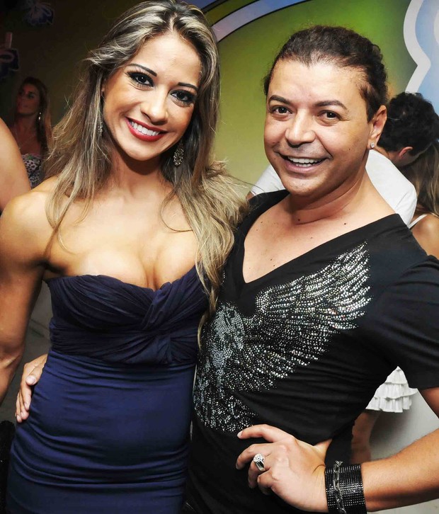 Ex-BBB Mayra Cardi e David Brazil (Foto: Ari Kaye/Divulgação)
