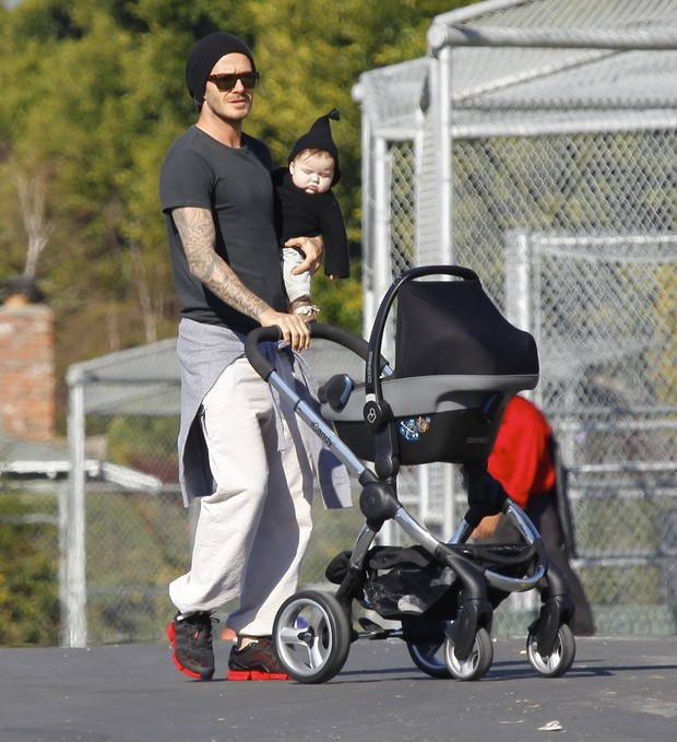 David Beckham com a filha, Harper (Foto: X 17)