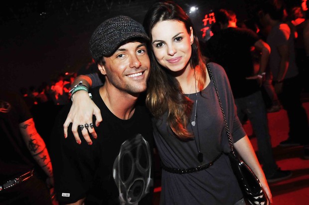 Kayky e Sthefanie Brito no show do DJ David Guetta no Rio (Foto: Ari Kaye/Divulgação)