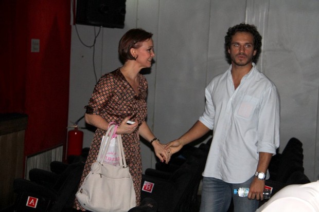 Júlia Lemmertz e Paulo Rocha no Teatro do Leblon, no Rio (Foto: Daniel Delmiro / Ag. News)