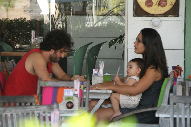 Eriberto Leão com a família (Foto: Clayton Militão/PhotoRio News)