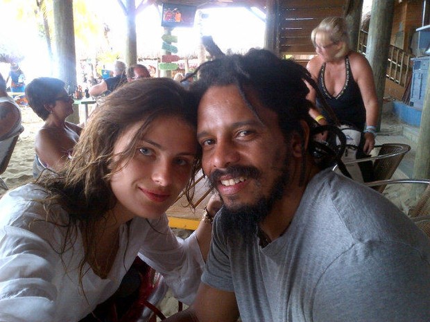 Isabeli Fontana e Rohan Marley (Foto: Reprodução/Twitter)