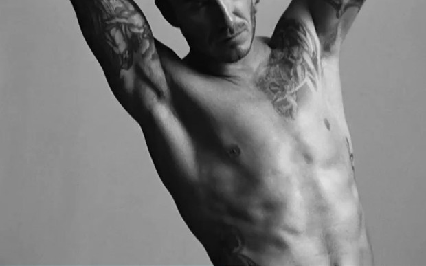 David Beckham em campanha de roupas íntimas (Foto: YouTube / Reprodução)