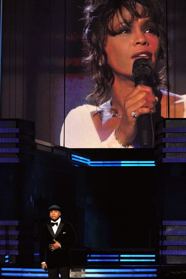 Whitney Houston é lembrada por LL Cool J no Grammy (Foto: Getty Images/ Agência)