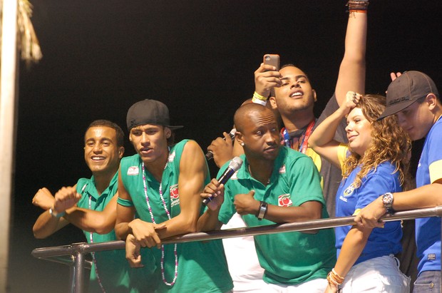 Lucas, Neymar, Fernanda Souza e Thiaguinho (Foto:  REYNALDO FELIX/AGFPONTES/DIVULGACAO)
