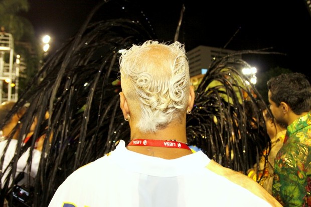 Detalhe do cabelo de Belo (Foto: Marcos Serra Lima / EGO)