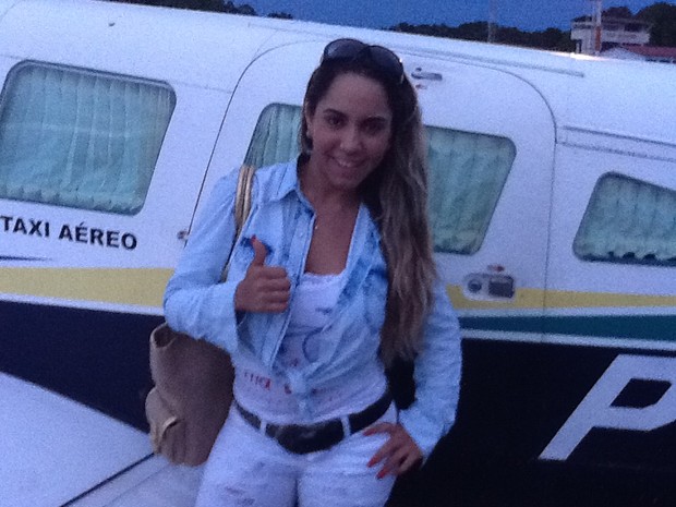 Mulher Melão viaja em jatinho particular para show (Foto: Divulgação)