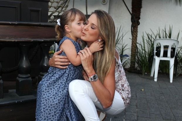 Ticiane Pinheiro com a filha Rafaella Justus (Foto: Manuela Scarpa / Photo Rio News)