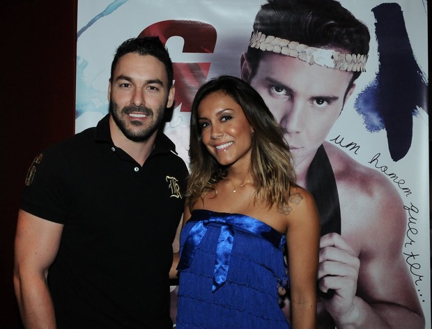 Lia Khey com o namorado Ricardo Caversan Luana Don no lançamento da ‘G Magazine’ com Matheus Mazzafera em São Paulo (Foto: Francisco Cepeda/ Ag.News)