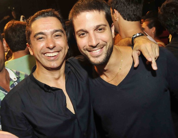 Marco Antonio Gimenez e amigo (Foto: Ari Kaye / Divulgação)