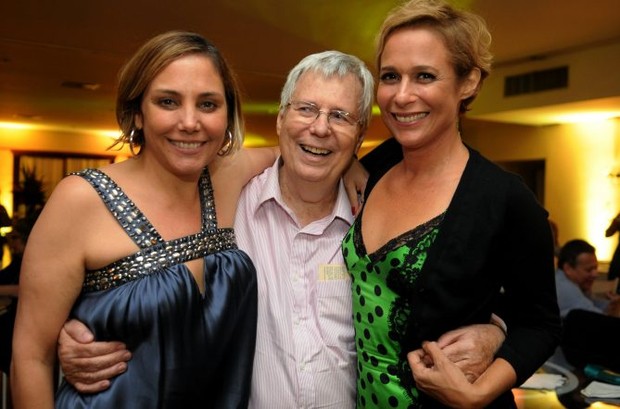 Heloisa Périsé, Roberto Faria e Andréa Beltrão (Foto: Cristina Granato/Divulgação)