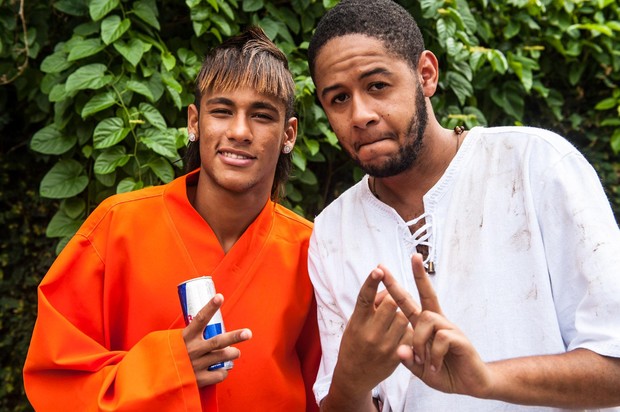 Neymar e Emicida (Foto: Marcelo Maragni / Red Bull Content Pool)